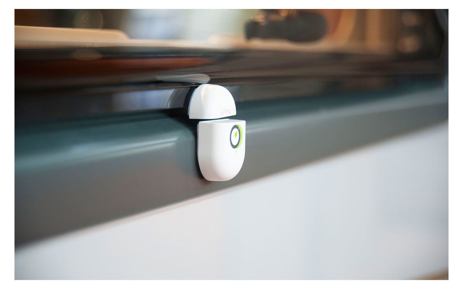 Senzor ușă / fereastră Smart Trailer System