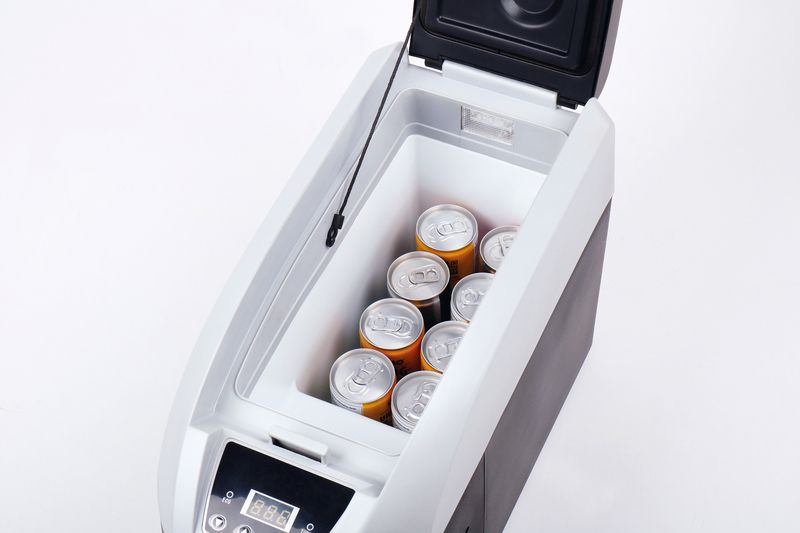 Lada frigorifică cu compresor Carbest VAN M - 16 litri