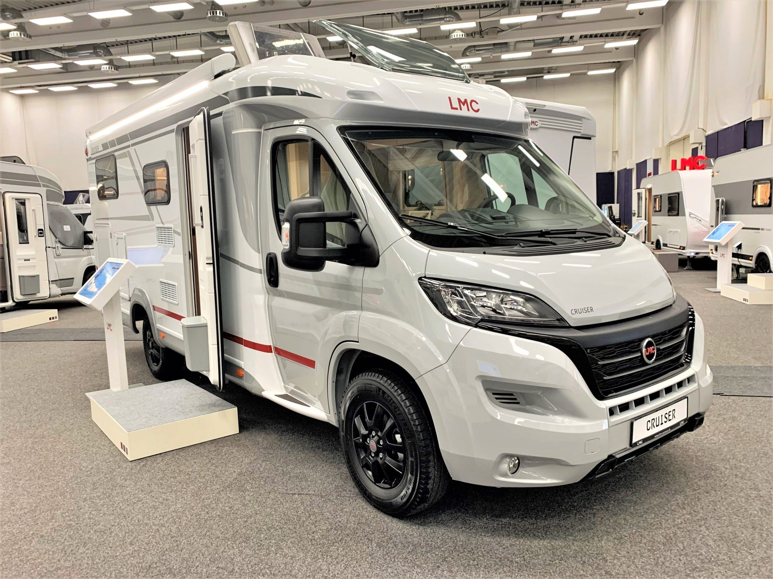 Autorulota LMC Cruiser T 662 G